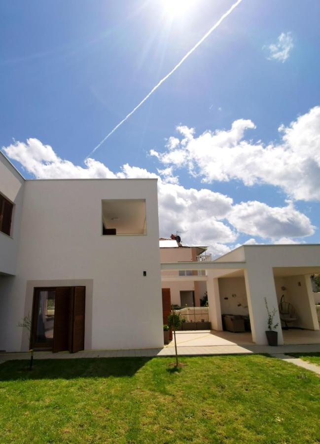 Apartments Leticia فرسي المظهر الخارجي الصورة