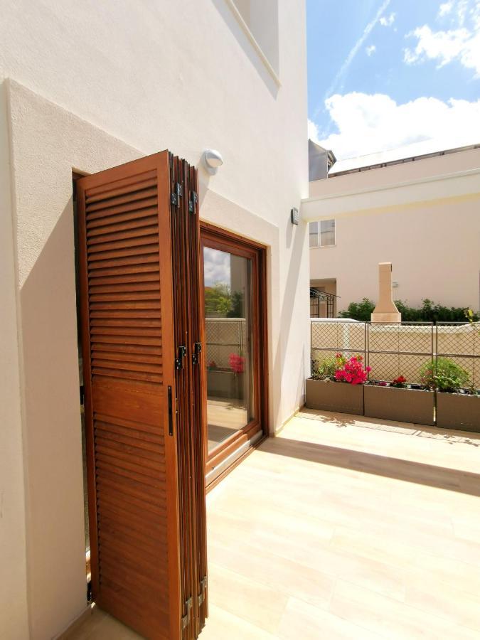 Apartments Leticia فرسي المظهر الخارجي الصورة